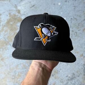 Pittsburgh Penguins Mitchell & Ness Snap Back Cap
